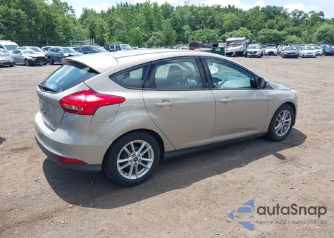 2016 Ford Focus Se z USA, uszkodzony, nr VIN 1FADP3K28GL354215